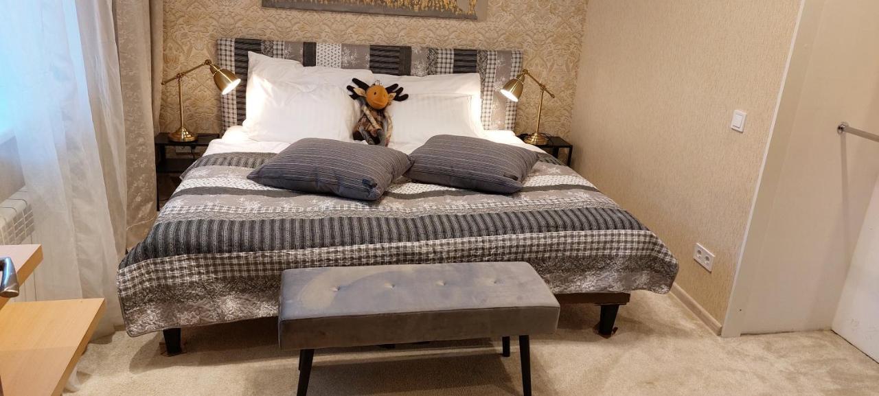 Parkcosylux Two Bedrooms Apart Free Parking Riga Bagian luar foto