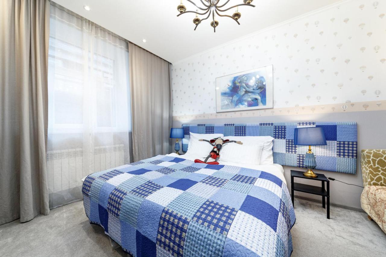 Parkcosylux Two Bedrooms Apart Free Parking Riga Bagian luar foto