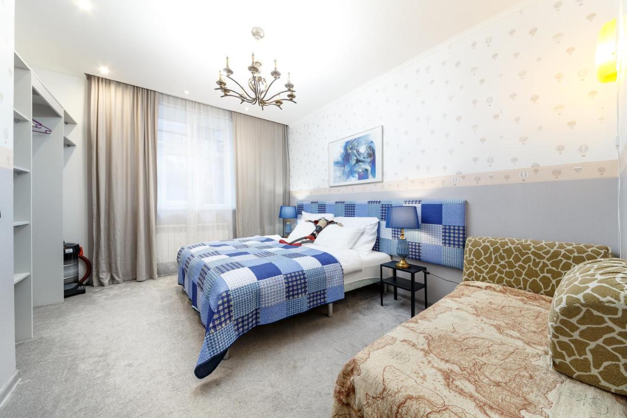 Parkcosylux Two Bedrooms Apart Free Parking Riga Bagian luar foto