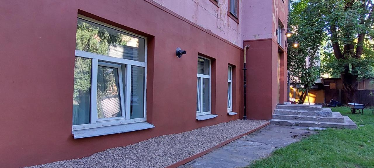 Parkcosylux Two Bedrooms Apart Free Parking Riga Bagian luar foto